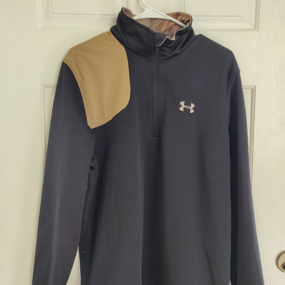 Under Armour 1/4 Zip Sweatshirt Size Large